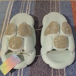 Elegant Women's Sandals with Rhinestone Accents